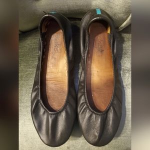 Tieks Matte Black Size 8